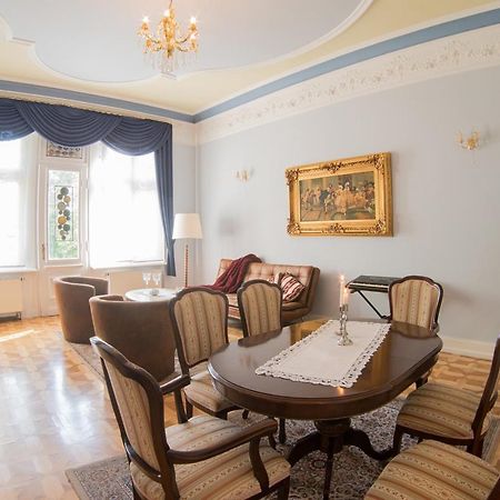 קדלינבורג Schlosshotel Zum Markgrafen מראה חיצוני תמונה