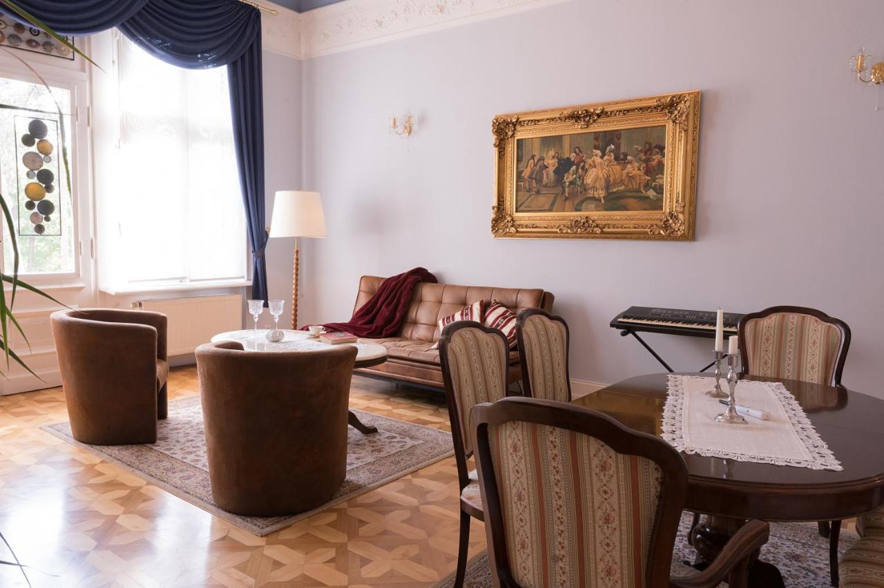 קדלינבורג Schlosshotel Zum Markgrafen מראה חיצוני תמונה