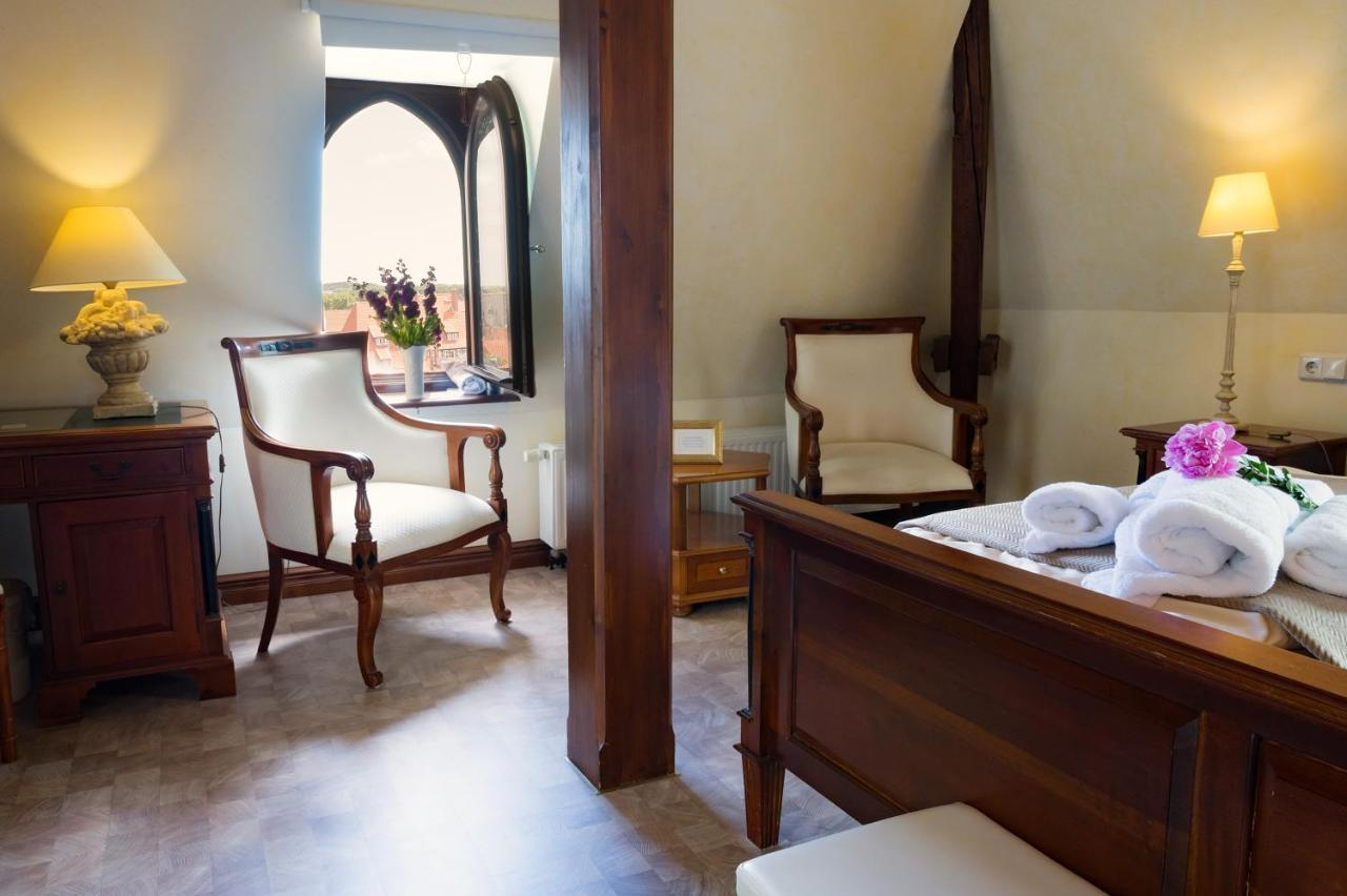 קדלינבורג Schlosshotel Zum Markgrafen מראה חיצוני תמונה